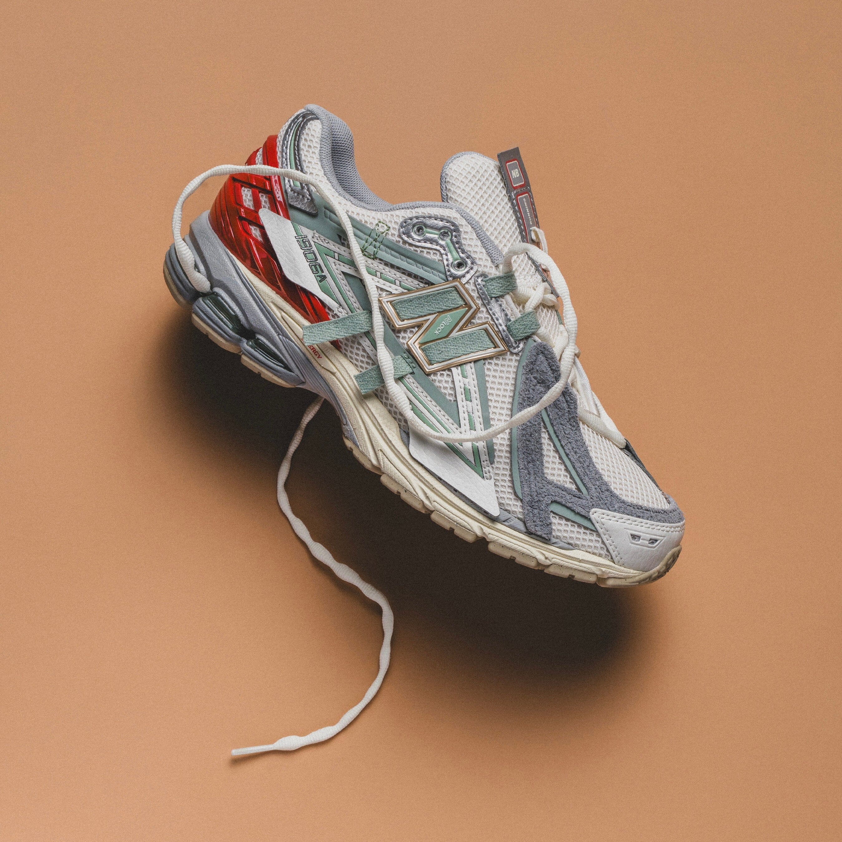 MENS New Balance | U1906 Deconstructed MENS New Balance | U1906 Deconstructed