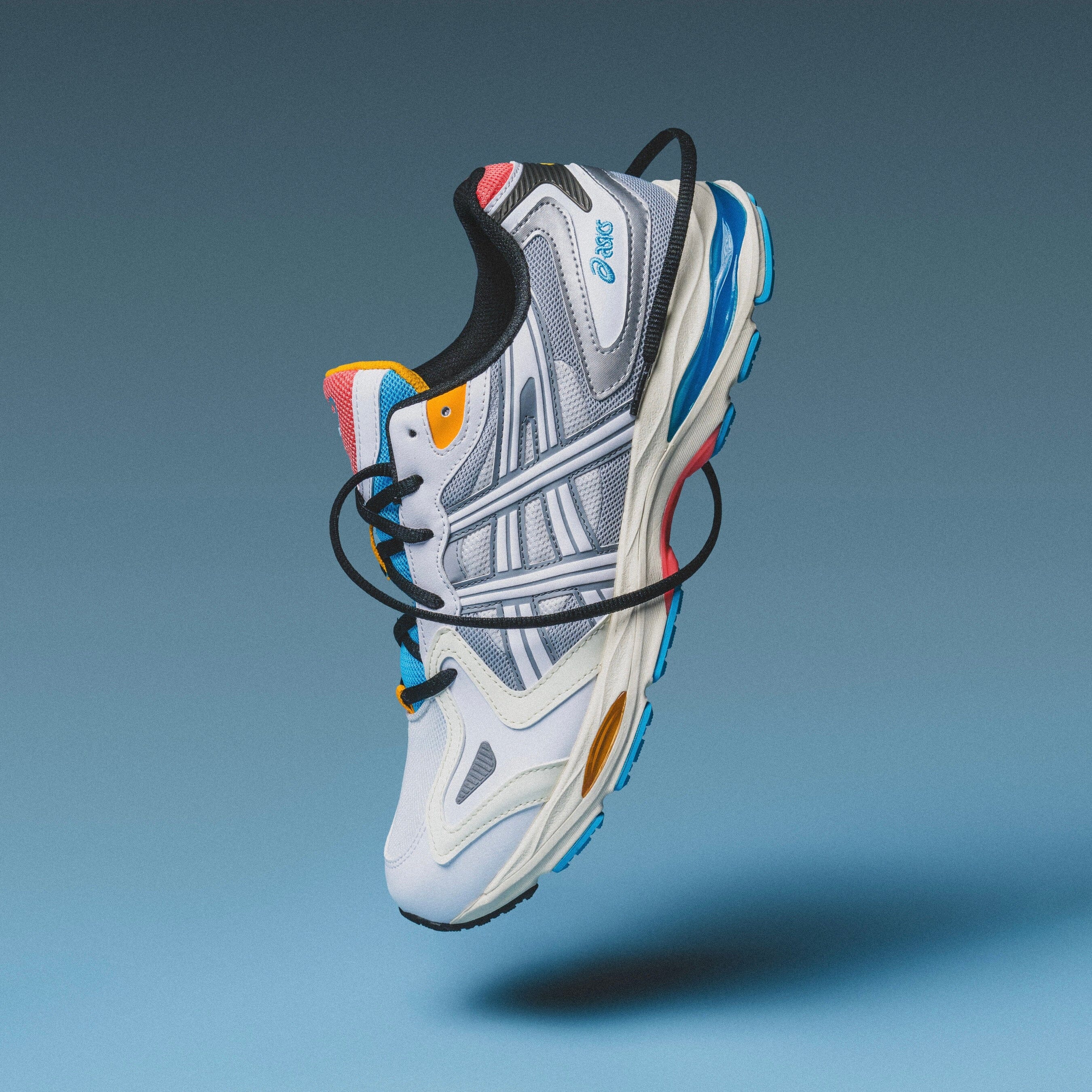 Asics – Nouveau