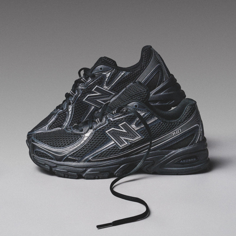 MENS New Balance | 740 "Black Silver"