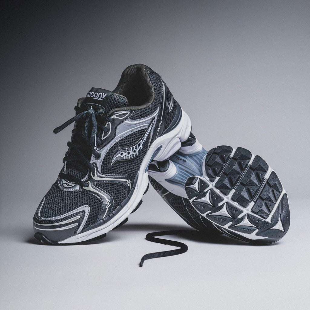 MENS Saucony | Progrid Triumph 4 (Black/Silver)