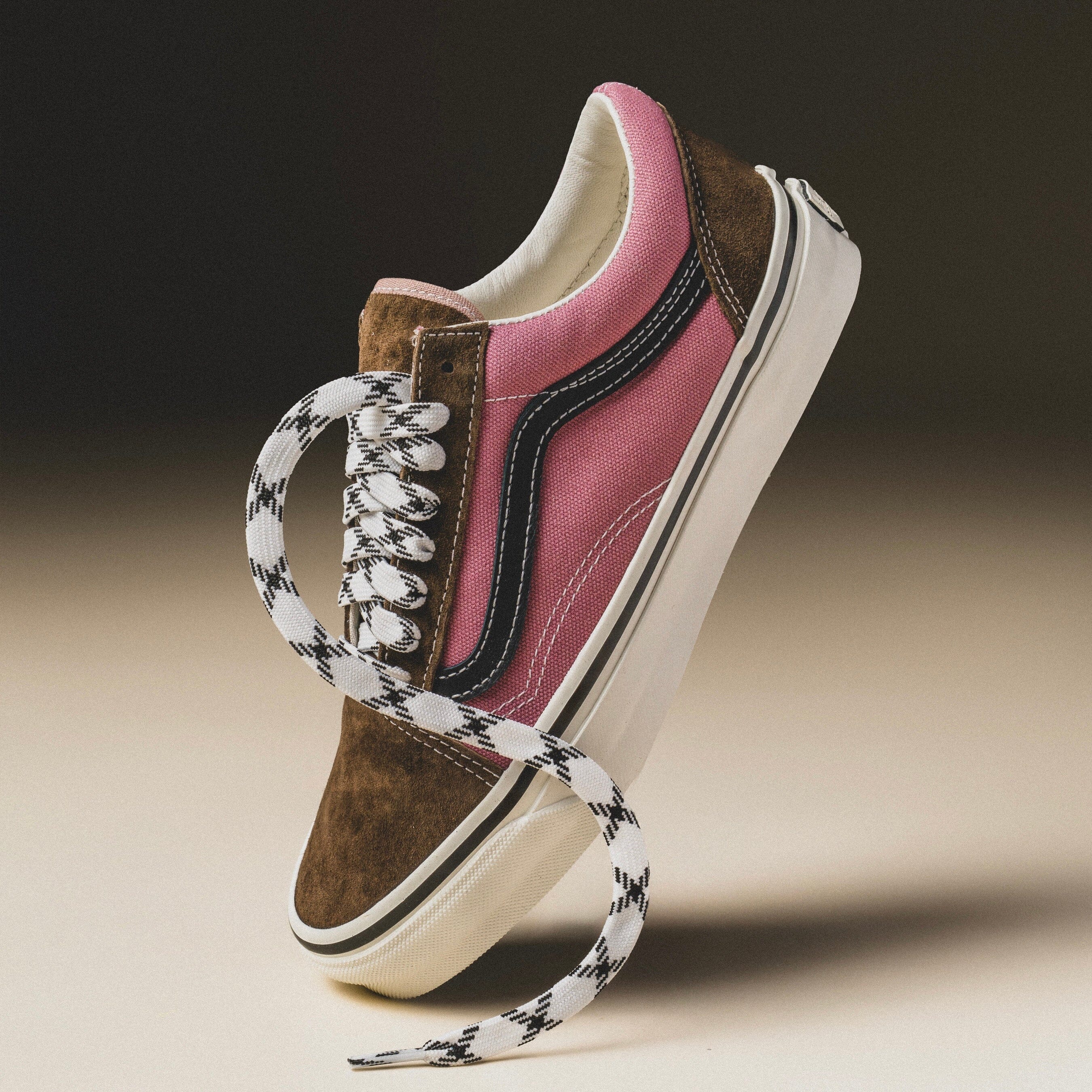 VANS Shoes Men 11 Pale Cream Pink  Canvas High Top Zip Sneakers Skate Rad Vans Sk8-Hi Shoes Women main image 2