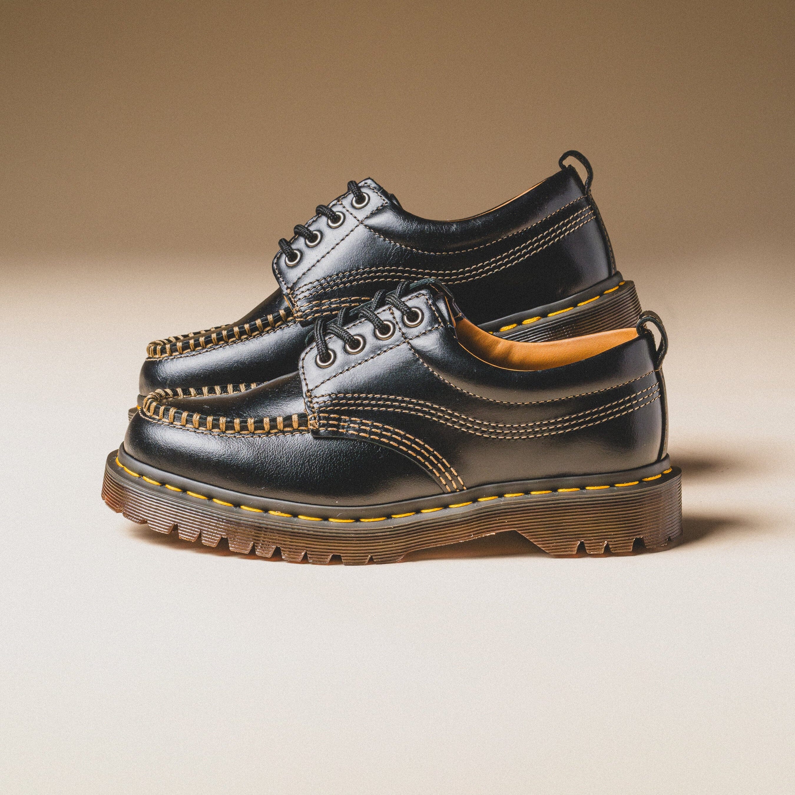 靴 Dr.Martens CLASSICANALINE_GRAEME ovy Dr. Martens | Lowell 