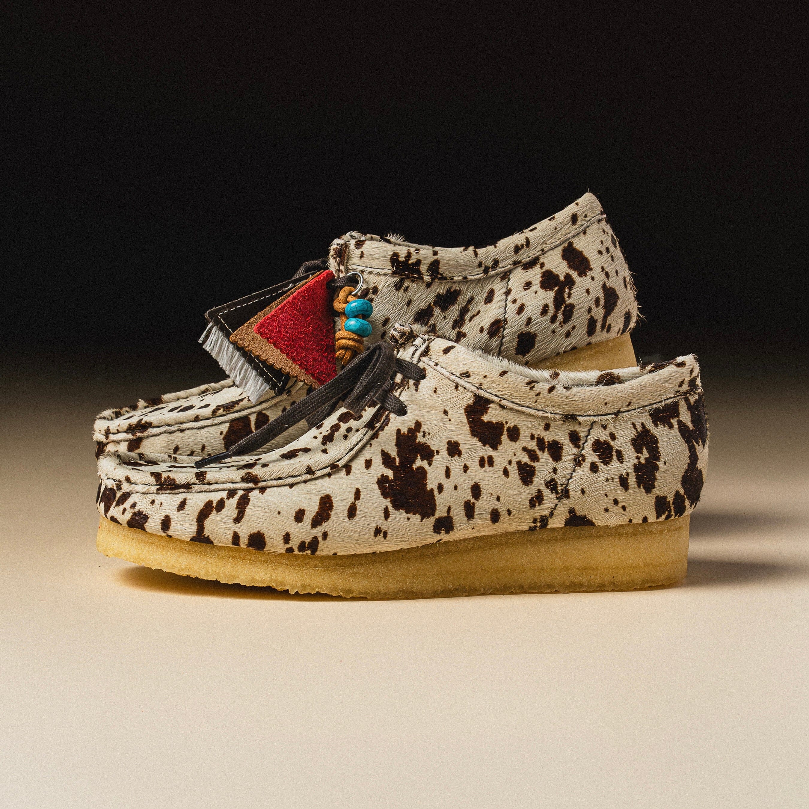 CLARKS カウ ワラビー ハラコ CLARK'S | WALLABEE - BROWN COW PRINT – Nouveau