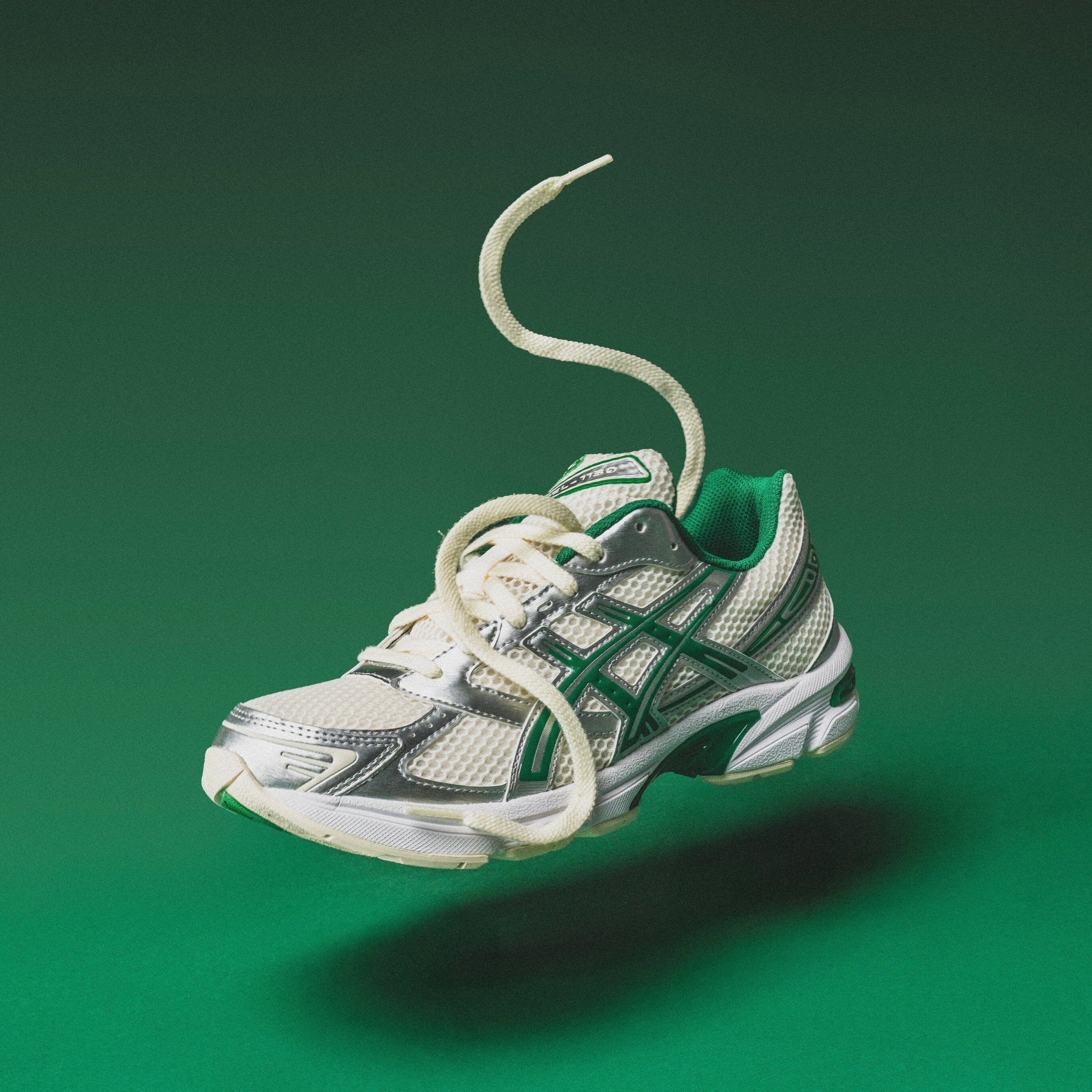 EDC2C975-2845-4E6A-B8BD-